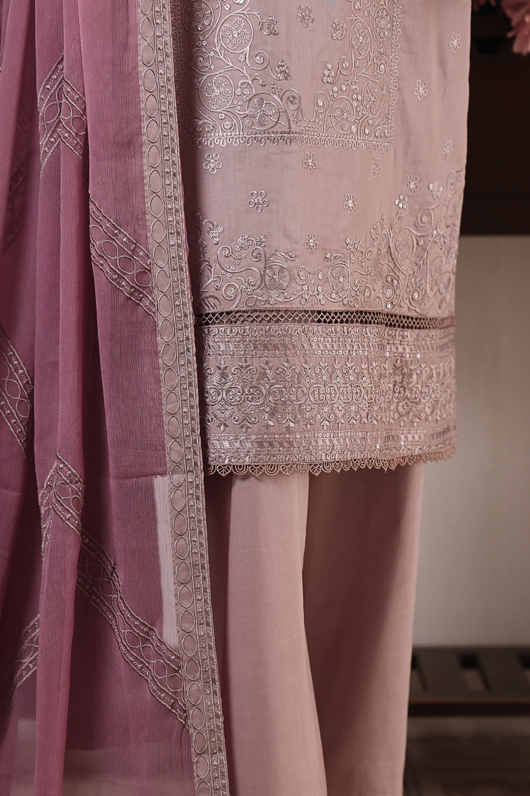 Arsh Embroidered Lawn Collection