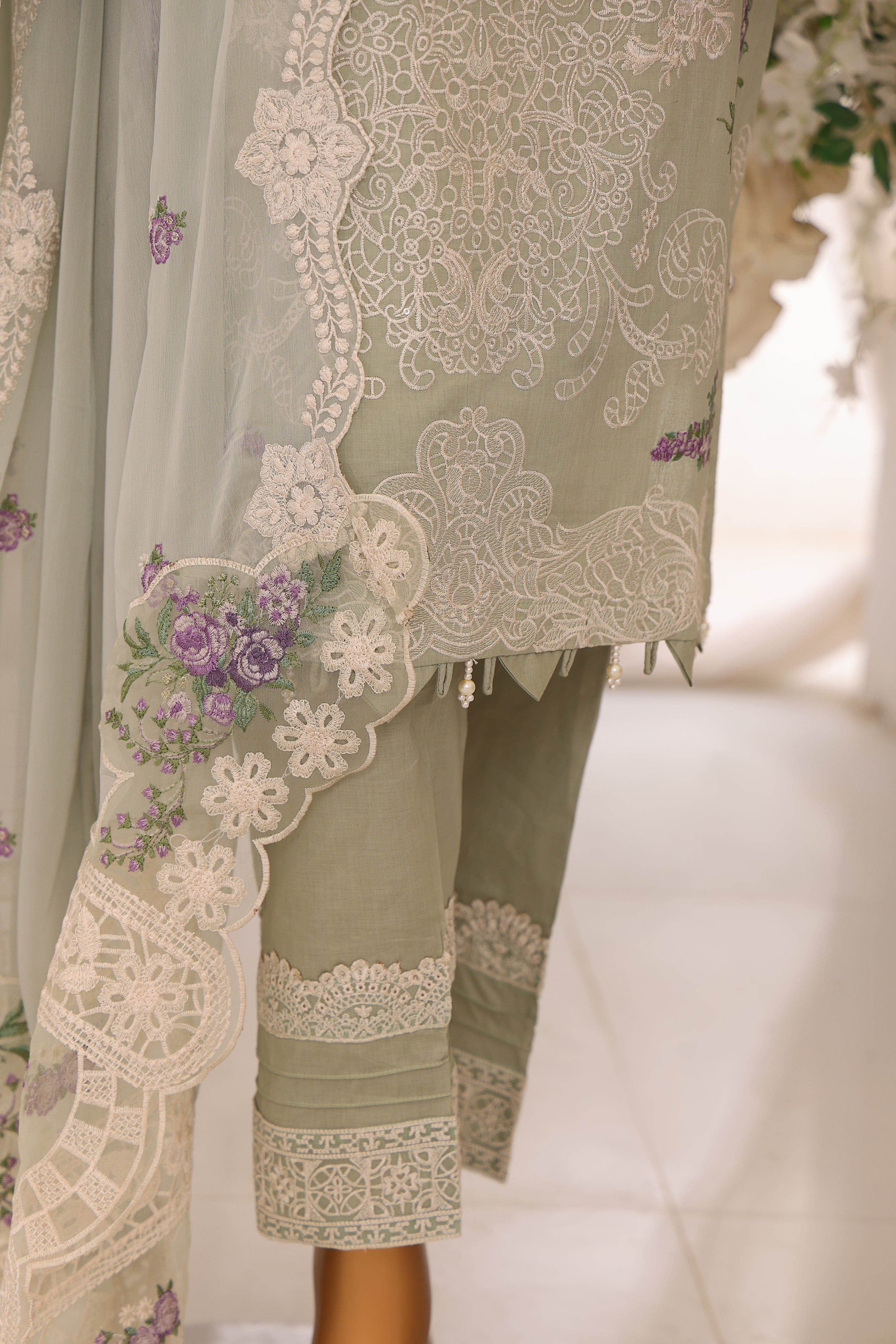 Lamha Embroidered Lawn Collection Vol 2’25