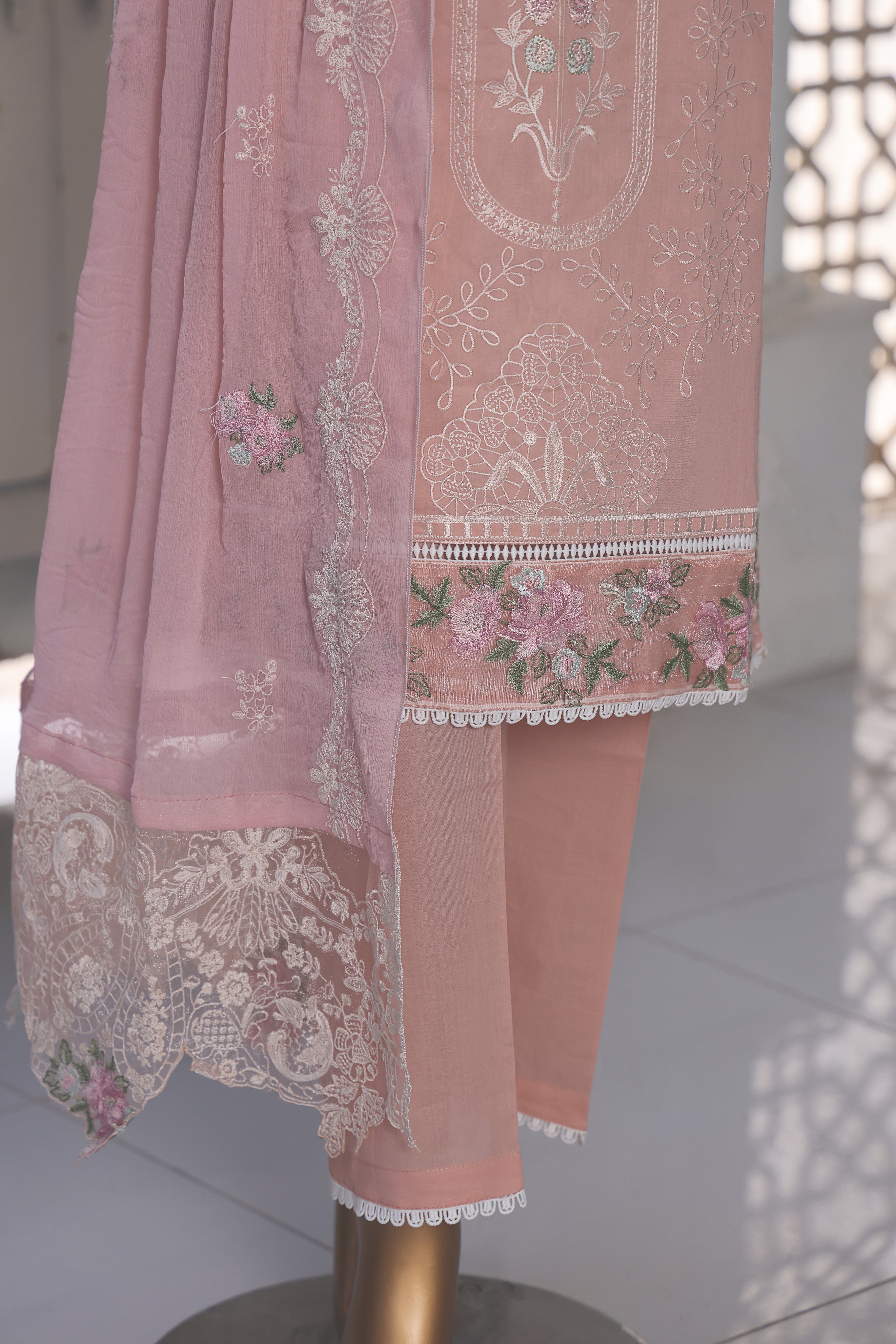 Silsila Lawn Embroidered Stitch Collection Vol-1'25