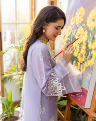 Elaf Exclusive lawn Unstitch 3pc suit