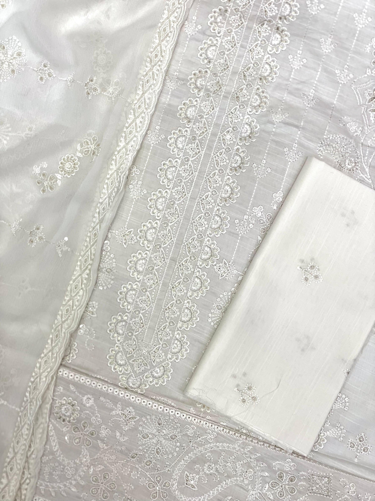 SUNRISE LAWN EMBROIDERED COLLECTION Vol_1'25