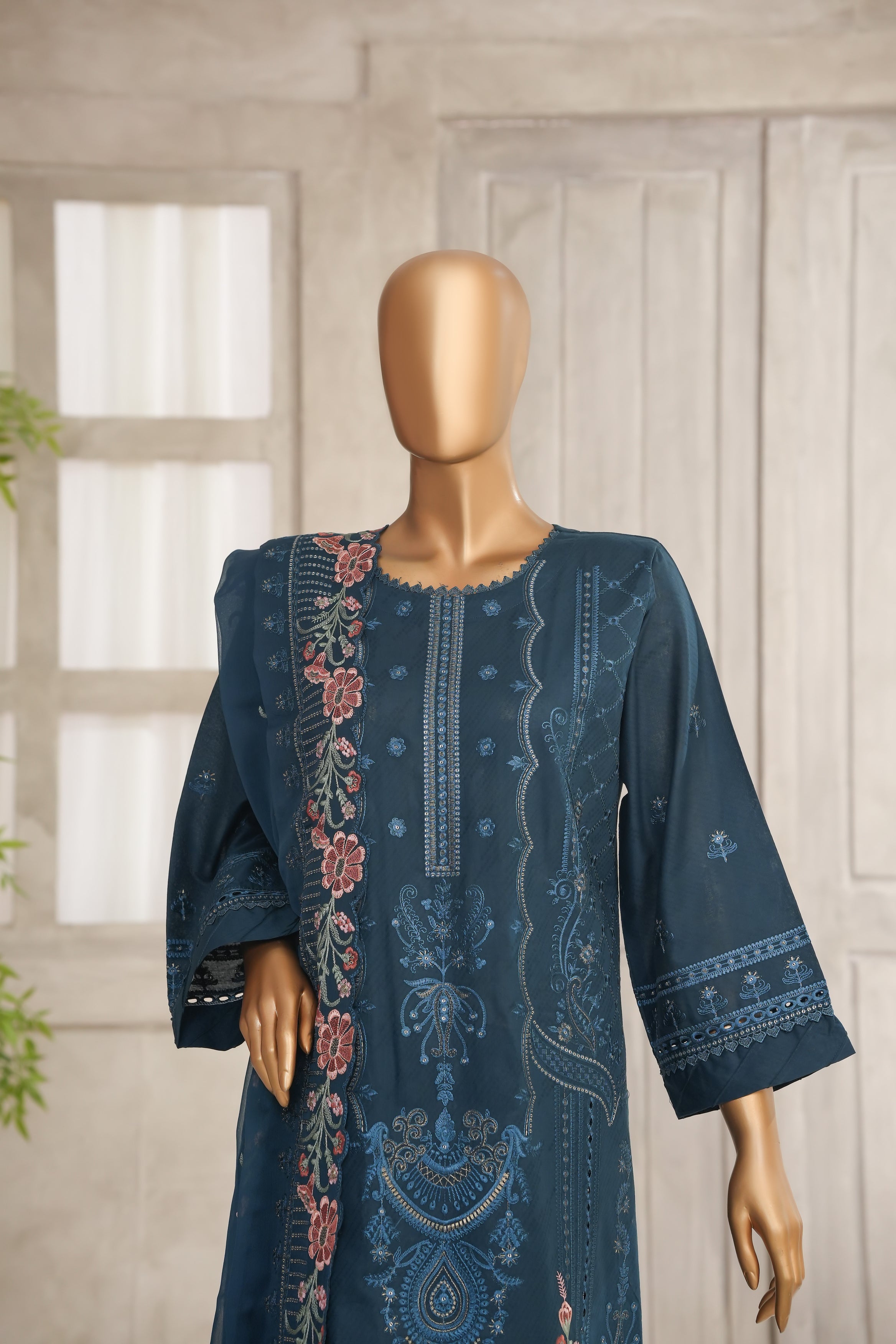 Maya Embroidered lawn Collection Vol 1,25