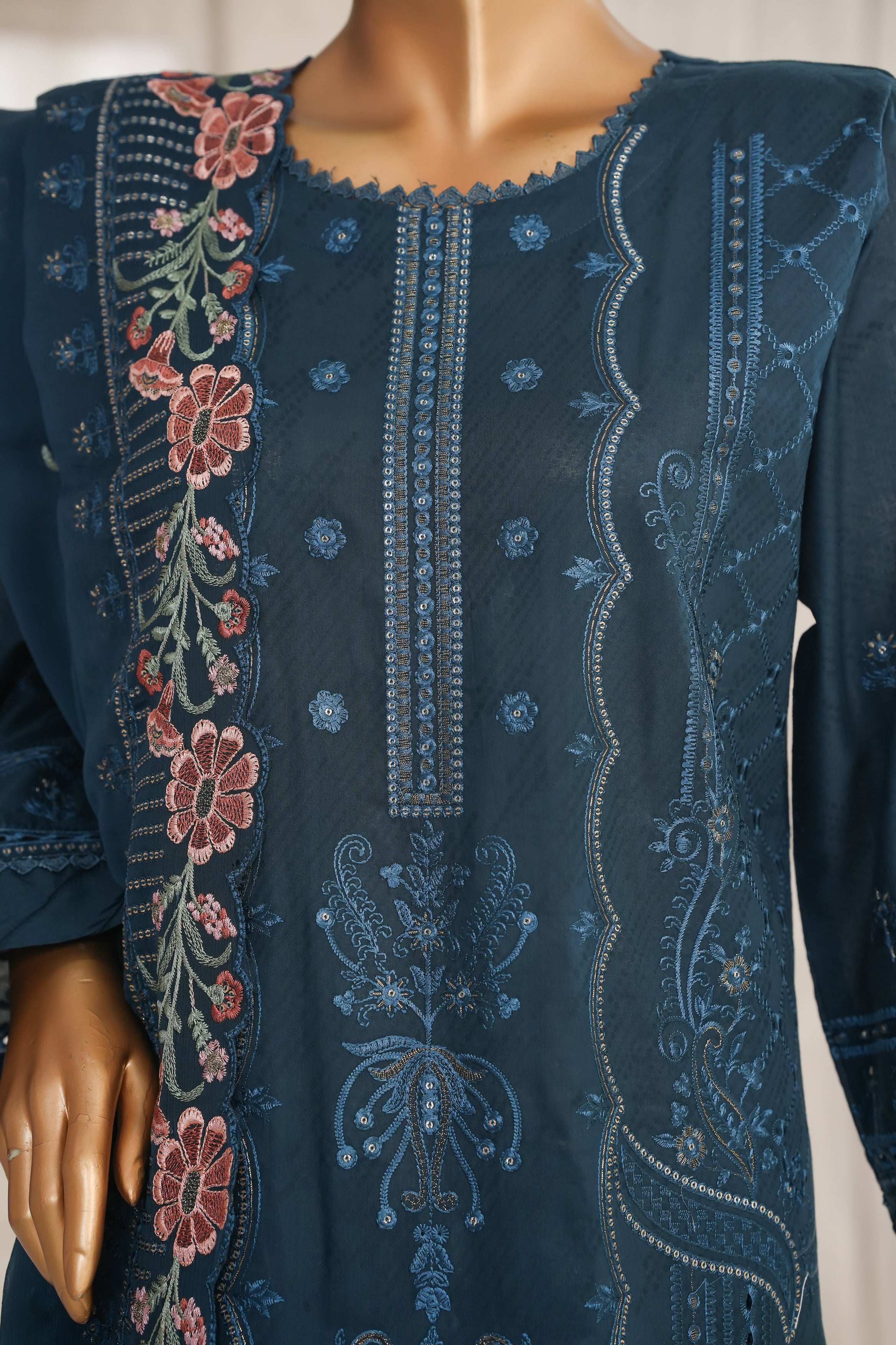 Maya Embroidered lawn Collection Vol 1,25