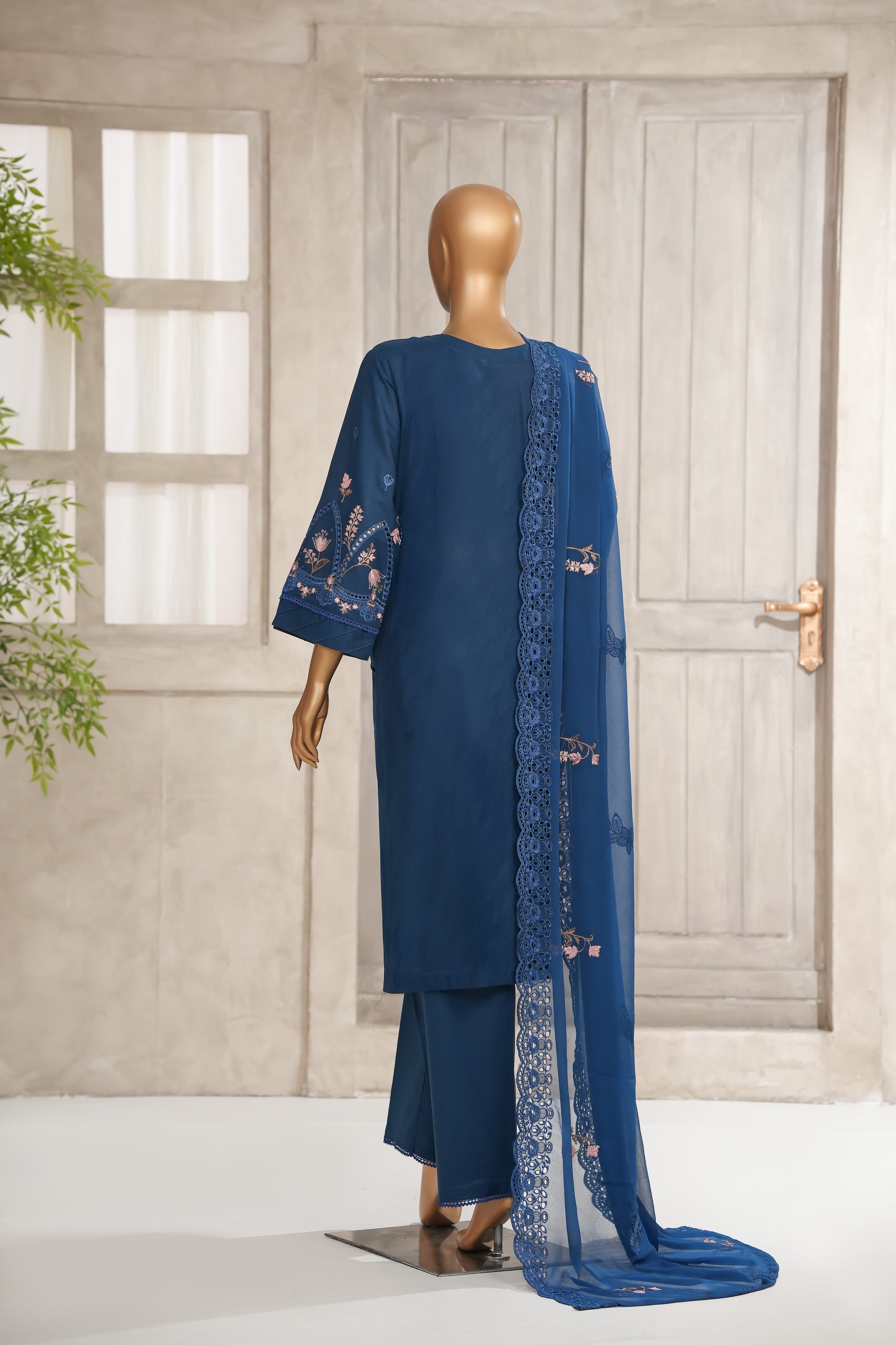 Maya Embroidered lawn Collection Vol 1,25