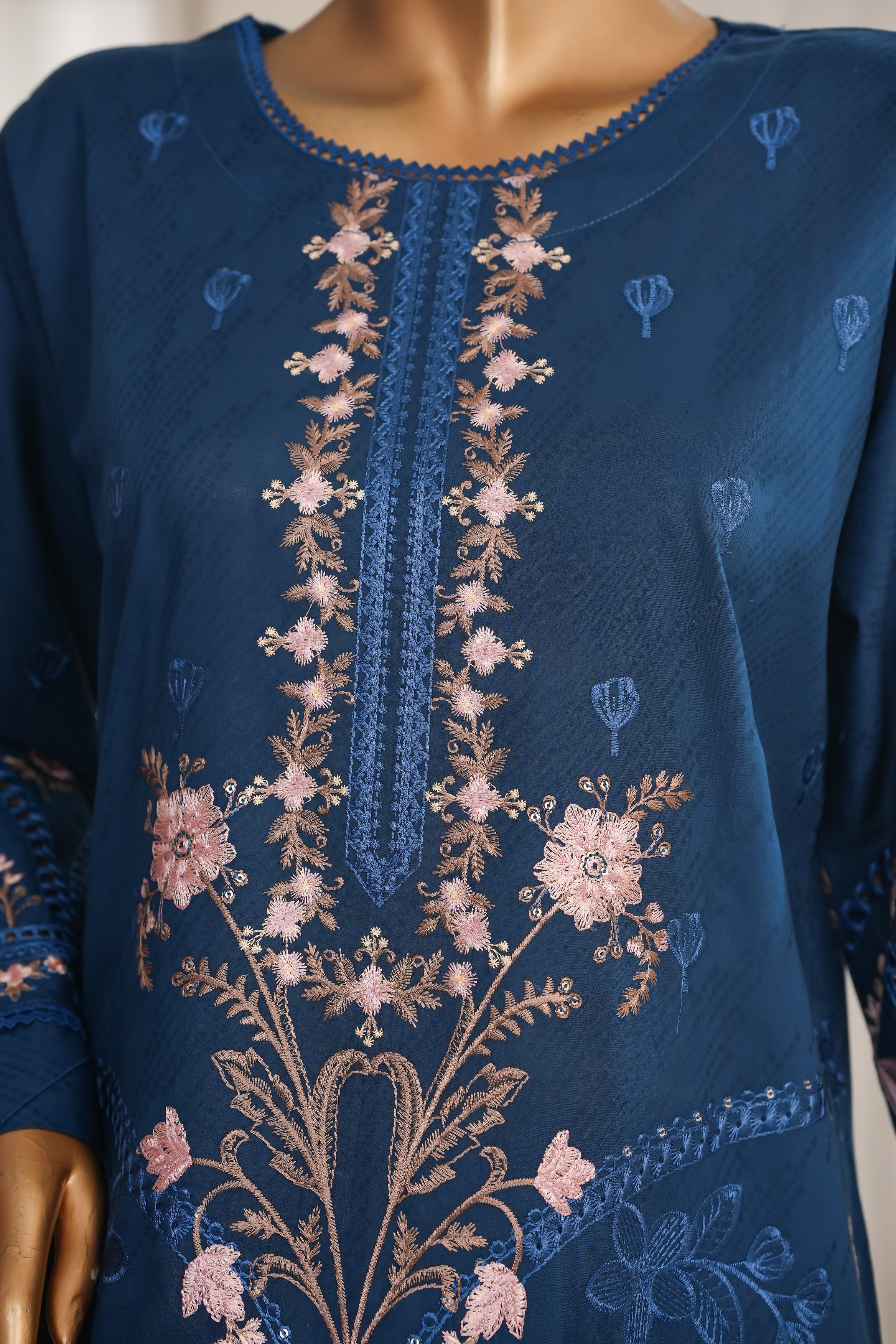 Maya Embroidered lawn Collection Vol 1,25