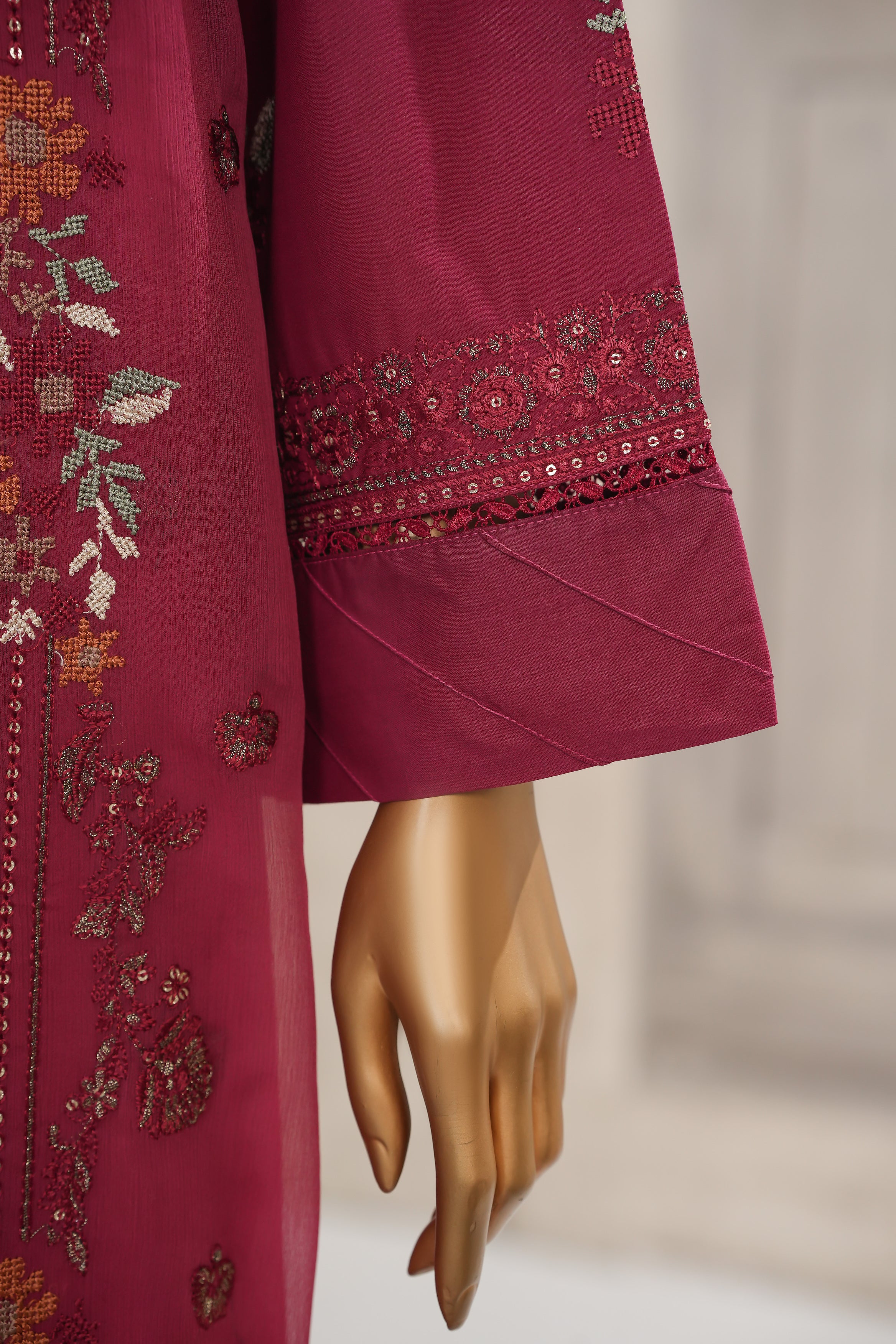 Maya Embroidered lawn Collection Vol 1,25