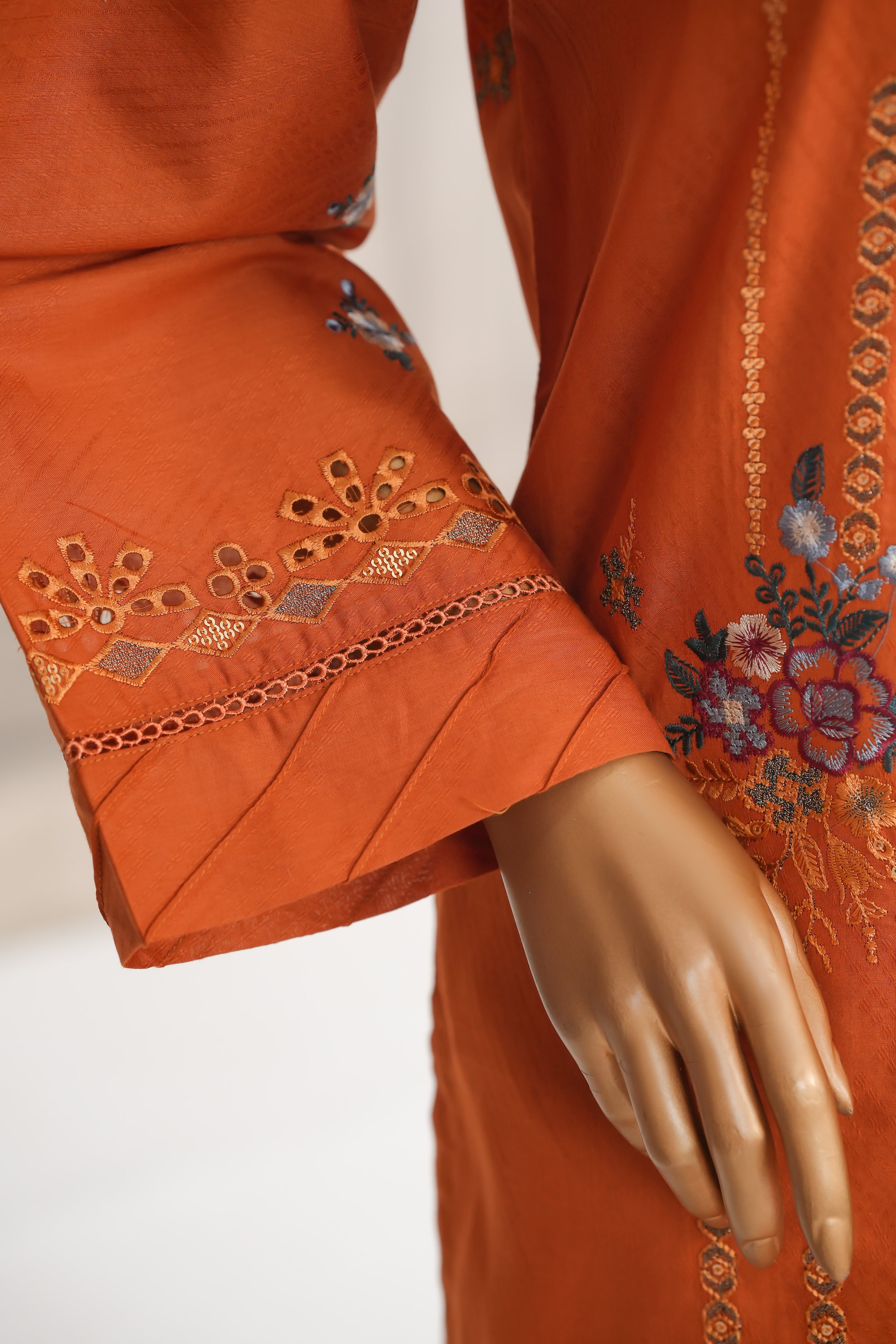 Maya Embroidered lawn Collection Vol 1,25