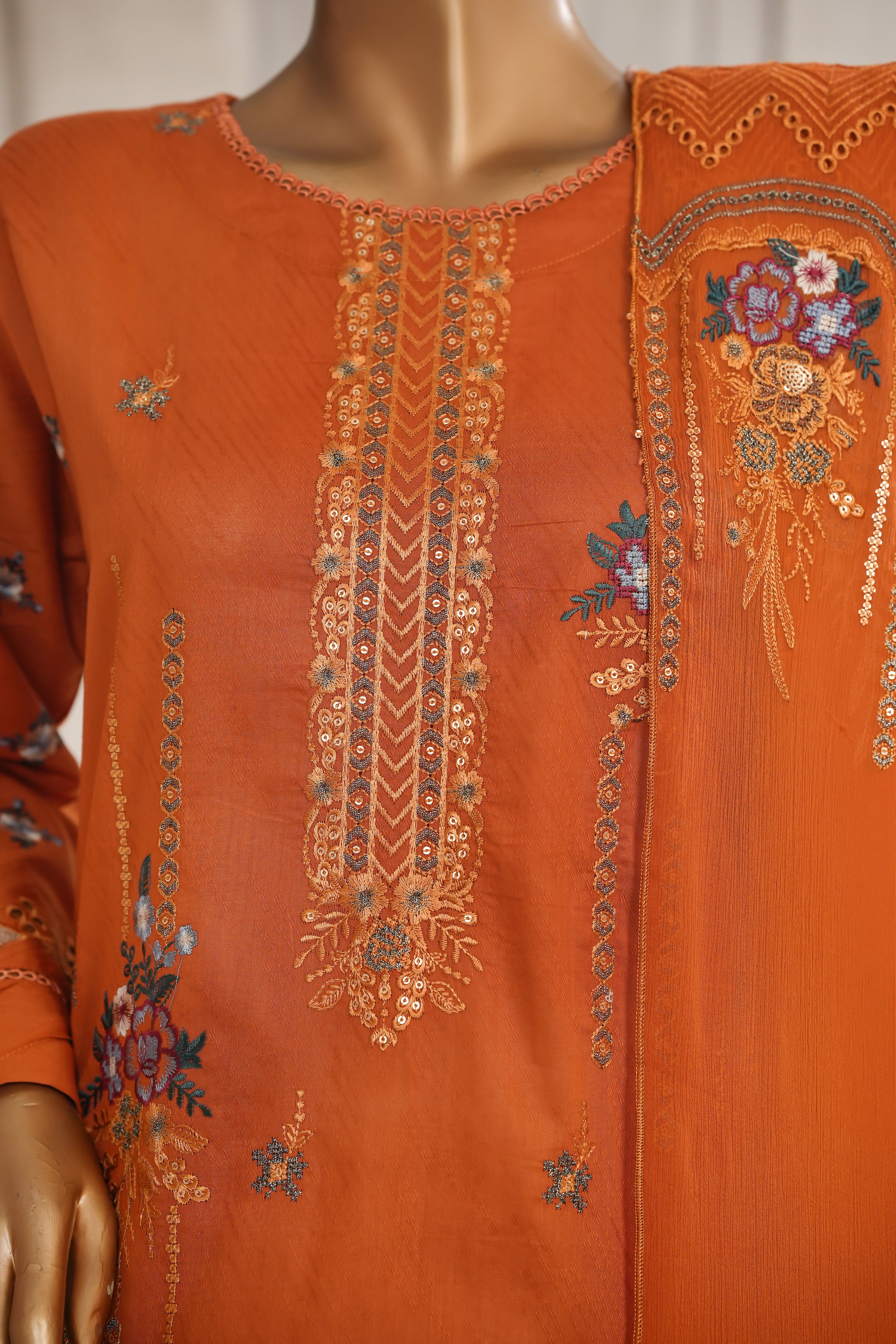 Maya Embroidered lawn Collection Vol 1,25