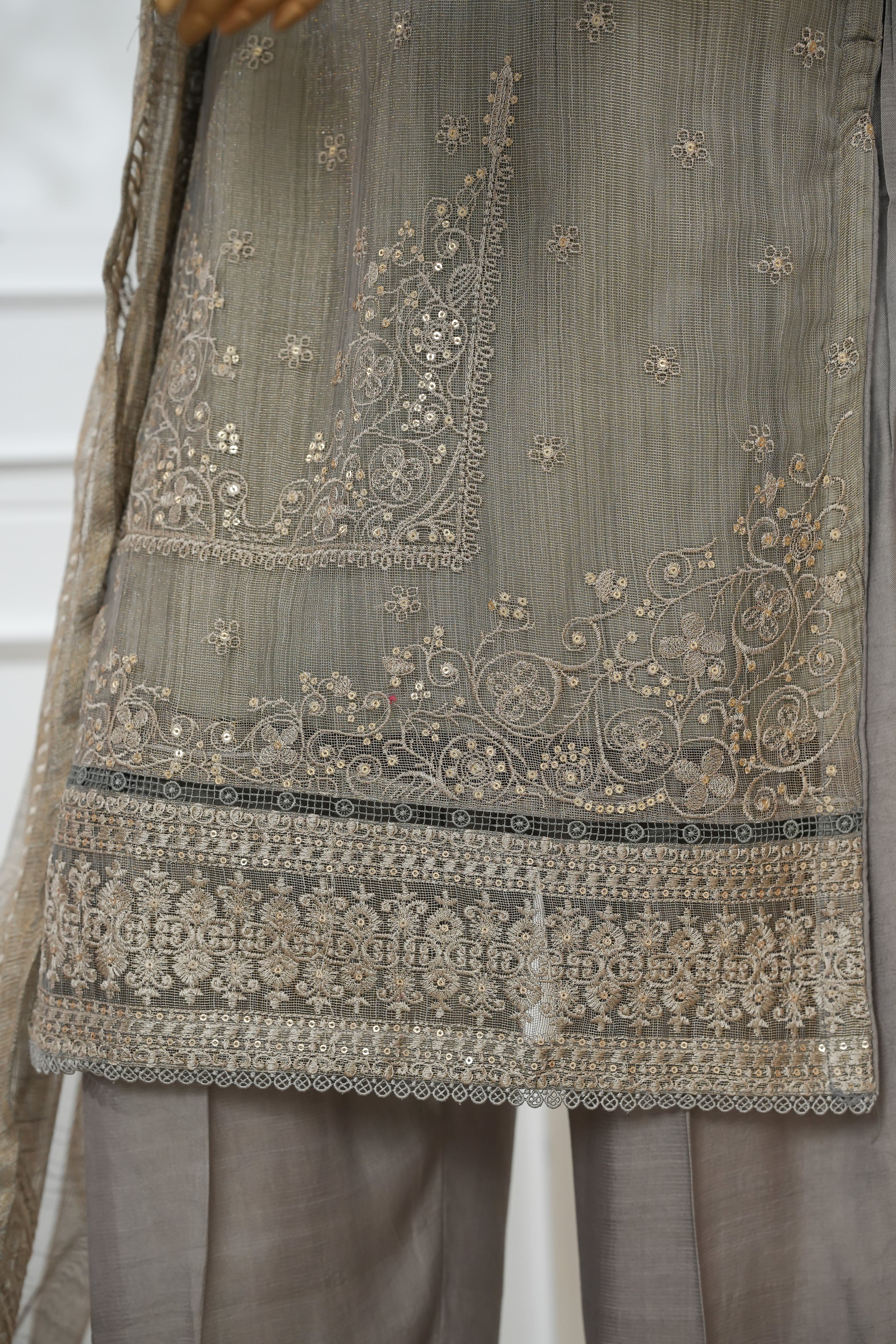 Noor mehel Marbel Net Embroidered N-02