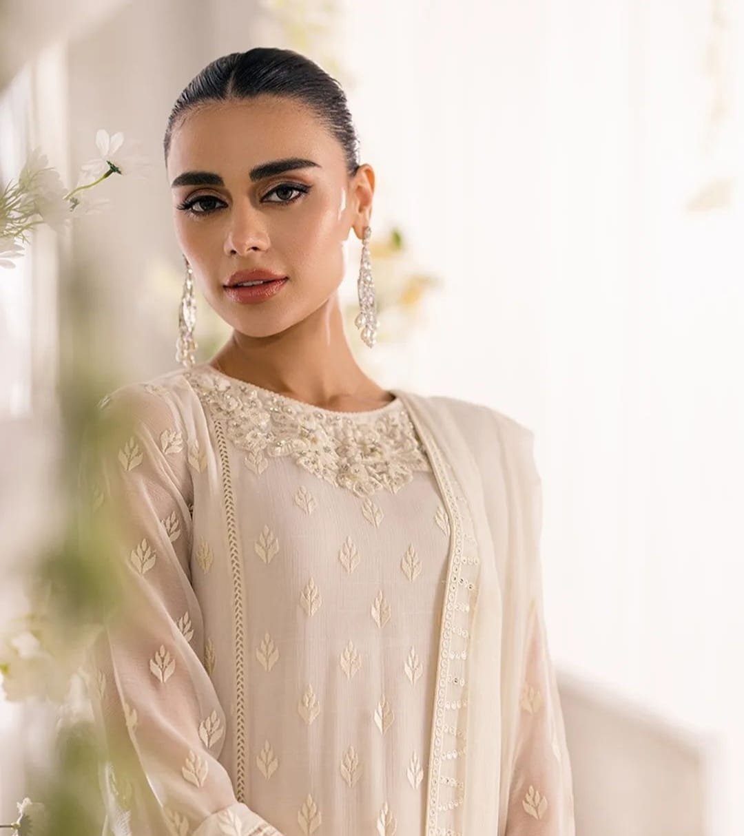 Azure Exclusive Cotton Embroidered 3pc Off White