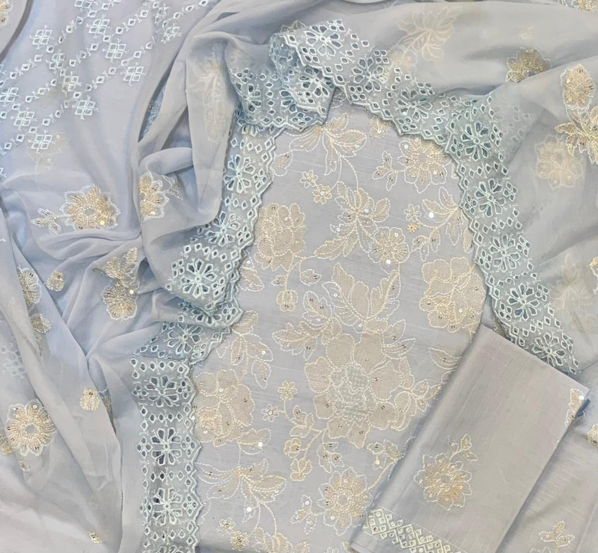 Bareeze Summer Collection Vol 1 '25 D-06