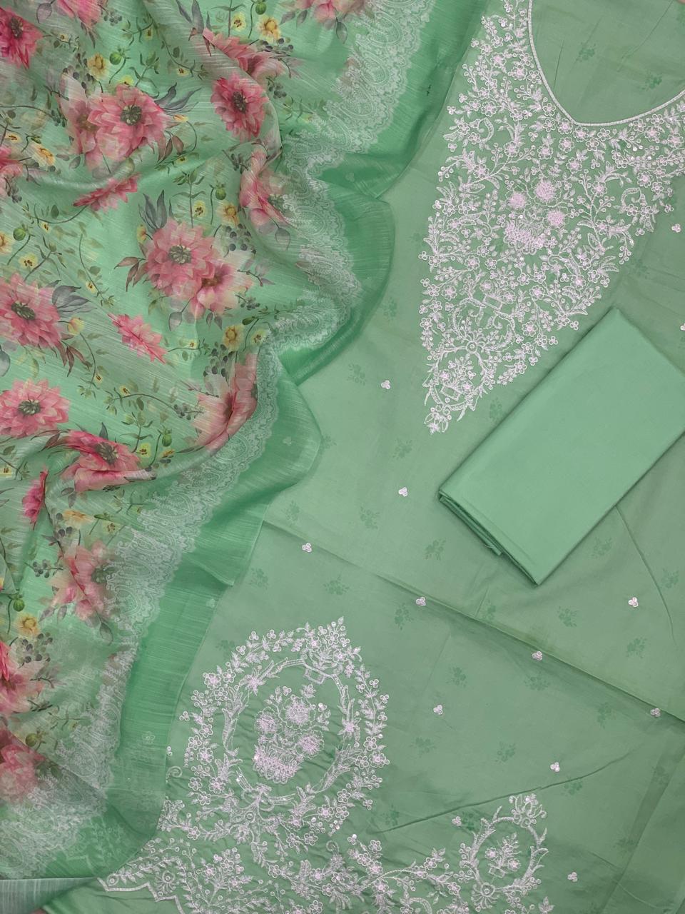 Serene Vol 1'25 Unstitched Collection