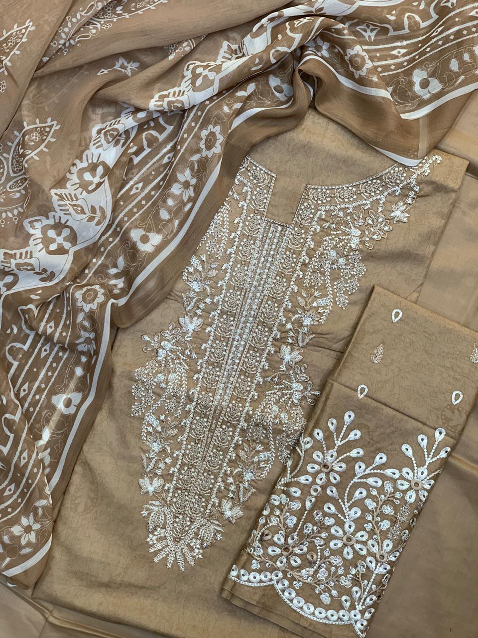 Zarnab Lawn Embroidered  Collection Vol1'25