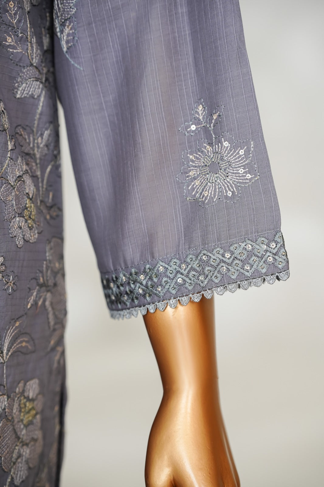 Bareeze Doria Cotton Embroidered collection