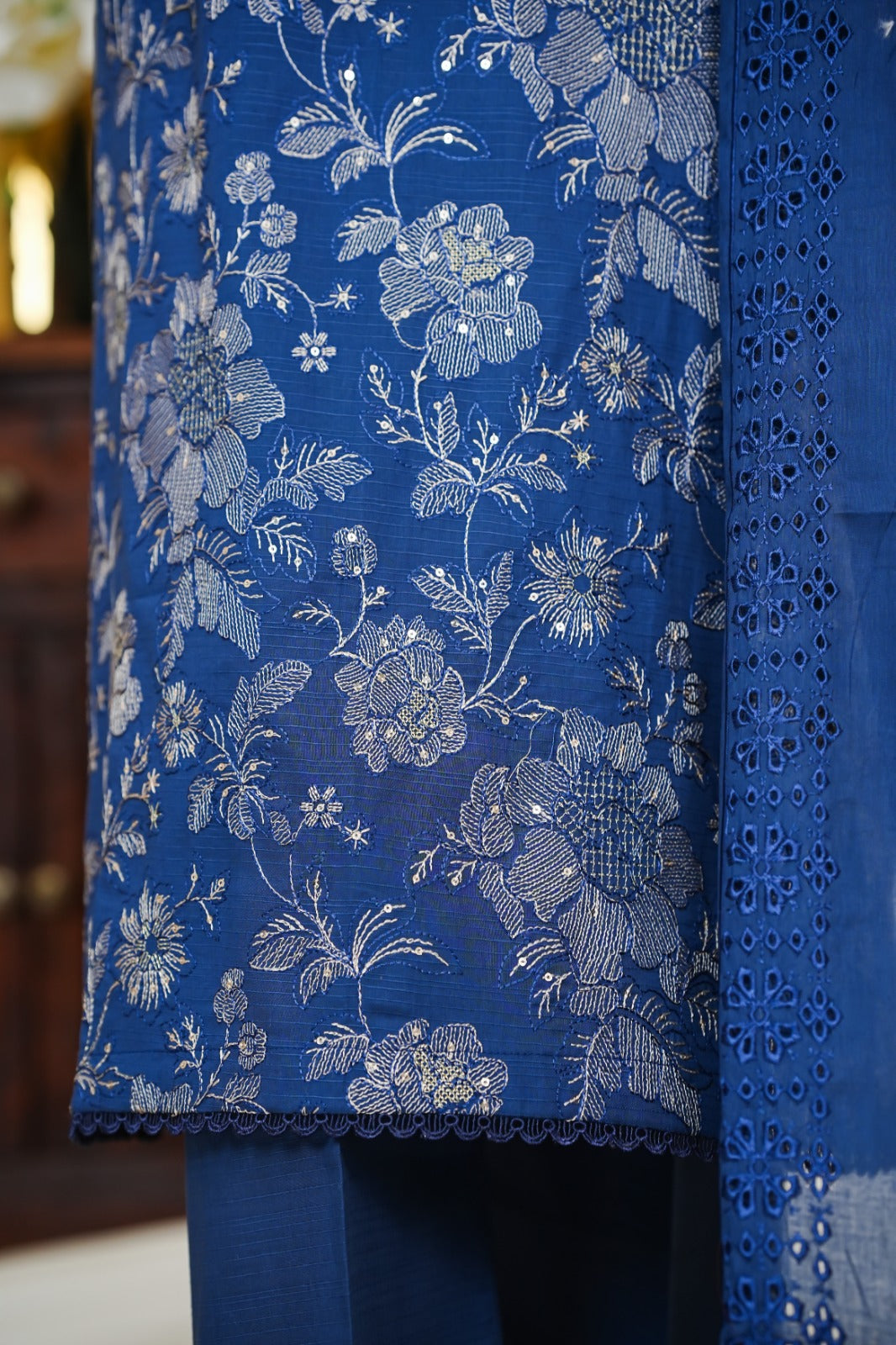 Bareeze Doria Cotton Embroidered collection