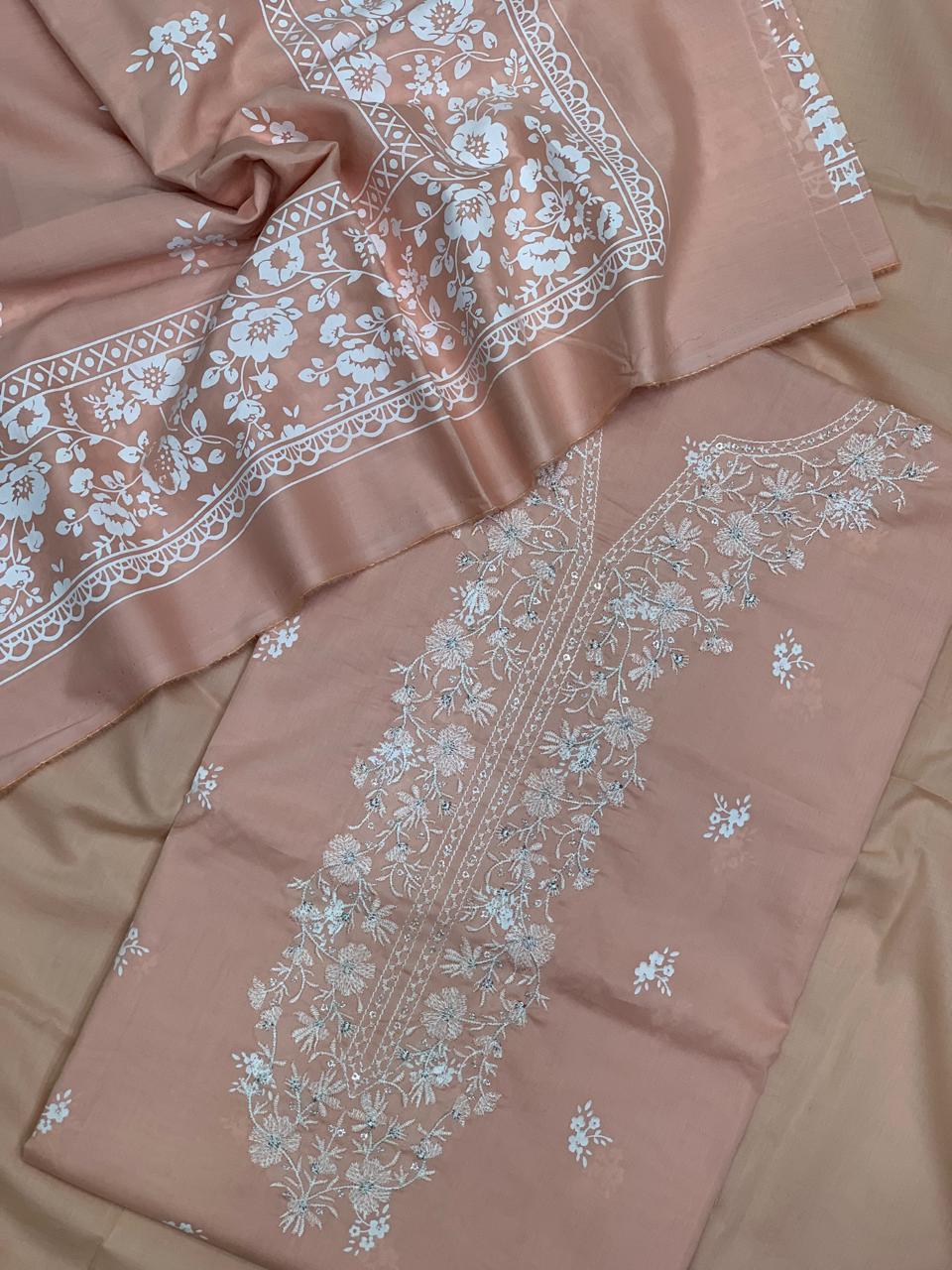 Annual Sale | Zaroon Lawn Self Printed Ebroidered Collection