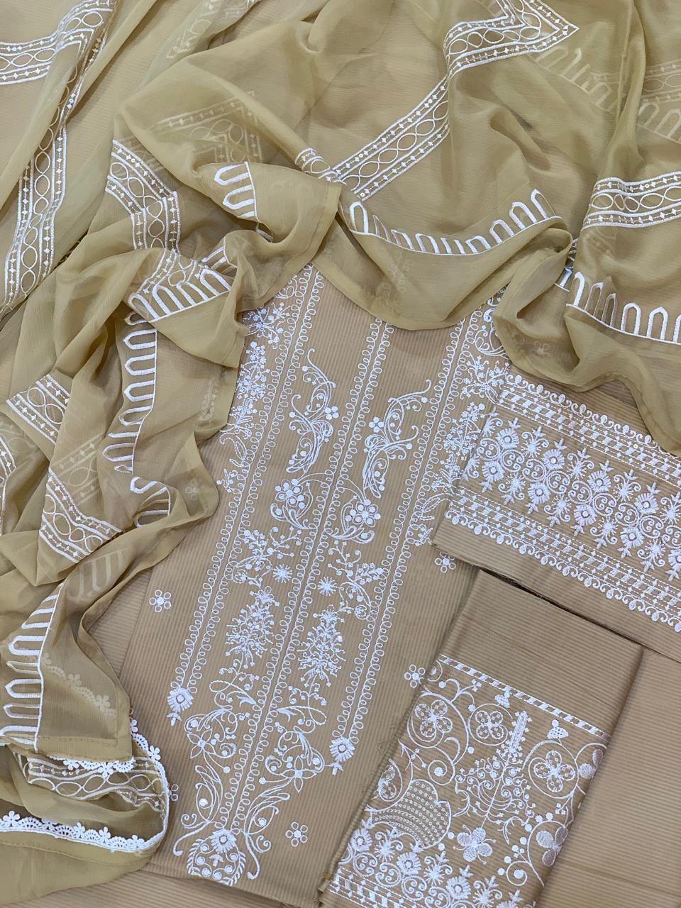 Masooma Lawn Embroidered Collection Vol1 ’25 D-02