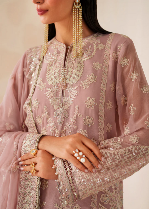 Xenia Exclusive Lawn Semi-Stitch 3pc suit